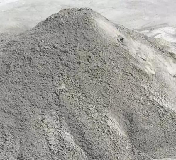 生產(chǎn)中使用精雕機(jī)相比傳統(tǒng)的手工雕刻有哪些優(yōu)點(diǎn)